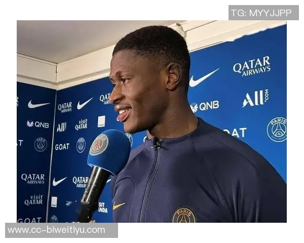 努诺门德斯谈世界最佳边后卫称号不愿自夸谦逊态度引人关注